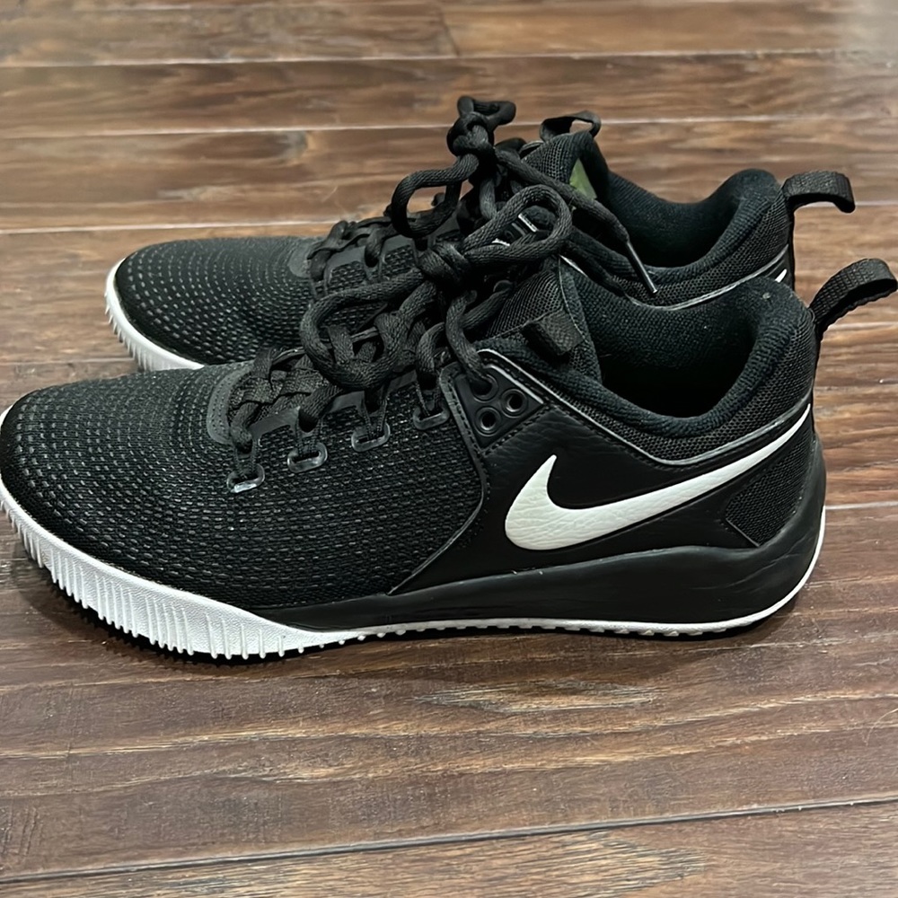 Nike Zoom HyperAce 2
Women's Volleyball Shoe